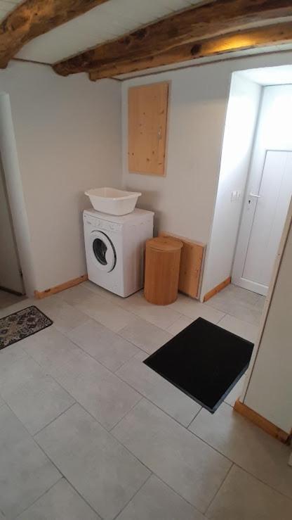 Hébergement de vacances Maison Renove En Pierre Crotenay